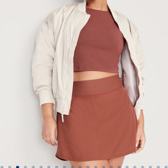 NWT OLD NAVY High-Waisted StretchTech Pleated 2-in-1 Skort Apple Cinnamon MEDIUM - Picture 4 of 9